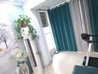 Jiange rapeseed B&B Hotels in Jiange