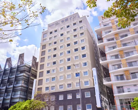 Toyoko Inn Okinawa Naha Shintoshin Omoromachi Hoteles en Naha