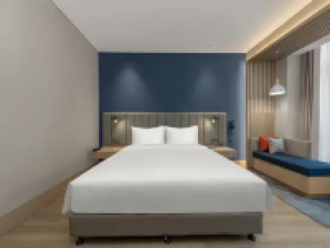Holiday Inn Express CHANGCHUN ECOLOGICAL SQUARE by IHG โรงแรมในฉางชุน