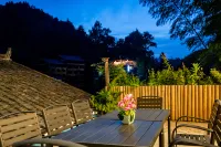 Zhaoxing Dongzhai Muyinshan Residence