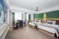 Heber Star Hotel (Shaodong High-speed Railway Station Commercial City Branch)