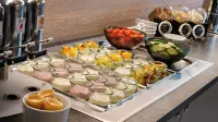 Hey Lou Hotel Monheim am Rhein - 조식 운영
