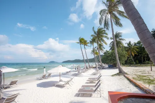 Hoa Binh - Rach Gia Resort Hotels in P. An Hoa
