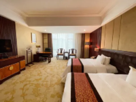 Golden International Holiday Hotel