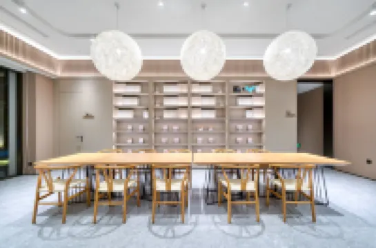 โรงแรม JI (ถนนน้ำตงกัง ปู่โถว โจวซาน)