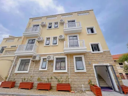 Dong'ao Island Seaview Resort Отели рядом с достопримечательностью «Dong Ao Island»