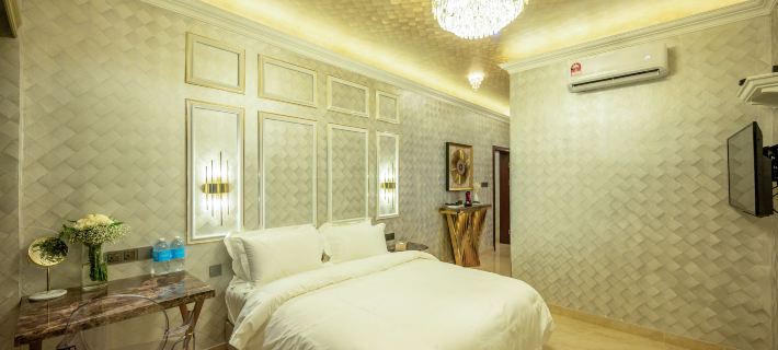 Ritz Residence - A Member of The Luxury Hotel Group Hotel di Kota Kinabalu