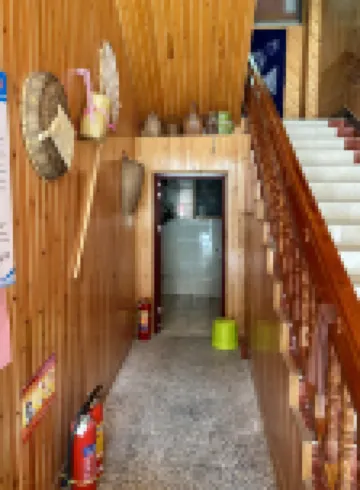 Zhaoxing Dongzhai Lv'anju Inn