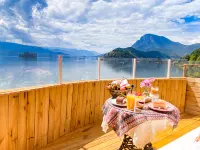 瀘沽湖素年錦時湖景輕奢民宿 鹽源住宿飯店