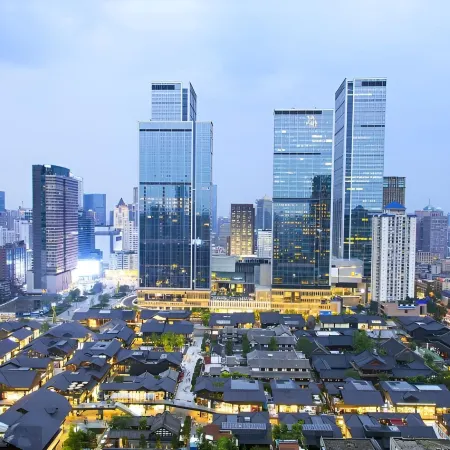 SilkStay Apartments (Chengdu Kuanzhai Alley, Near People’s Park Metro Station)