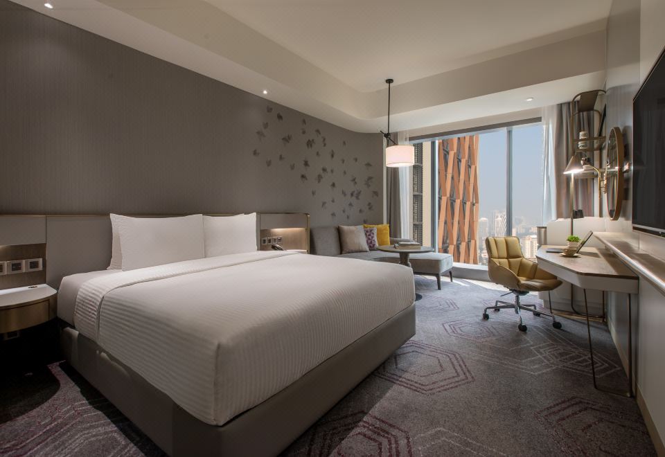 1. Crowne P..