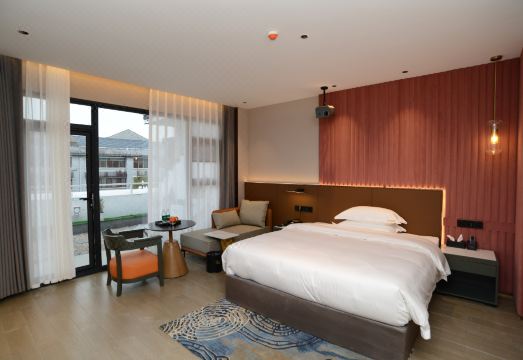 3. 칼턴 영화 호텔..