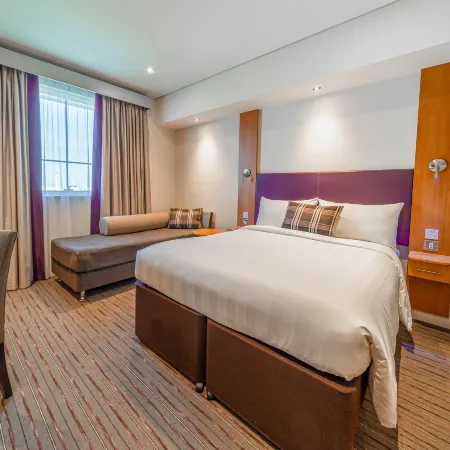 Premier Inn Dubai Investments Park Hotel Отели рядом с достопримечательностью «Джебель-Али»