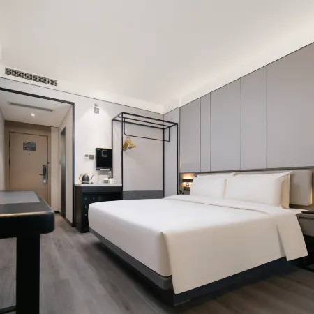 Atour X Hotel Ningbo Railway Station North Square