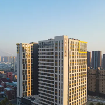桔子酒店（長春火車站萬達廣場店） 鄰近清风路的酒店