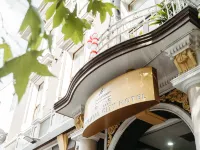 Auckland City Hotel Hotels near Queen Street