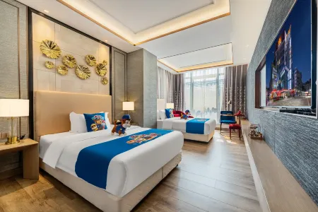 Aifee Hotel (Haikou Qilou Old Street Sun Moon Square Duty Free Shop)
