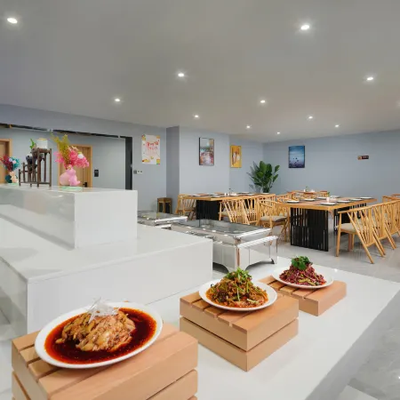 Mengding Cloud Hotel