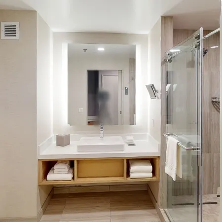 Courtyard by Marriott Los Angeles Monterey Park Отели в г. Монтерей Парк