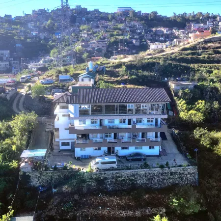 Wanay's Rocky Mountain Homestay