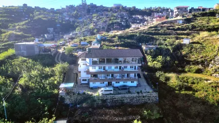 Wanay's Rocky Mountain Homestay