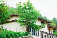 Wangmeishan Residence
