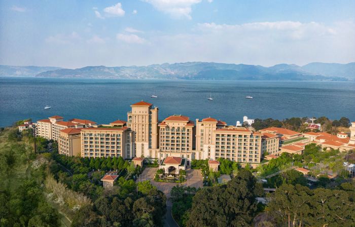 Hilton Yuxi Fuxian Lake