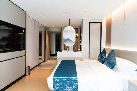 Chengdu Baitu Yue Hotel (Wanda Plaza Jingjusi Subway Station) Отели рядом с достопримечательностью «Xuliaoyuan Modern Design Art Museum»