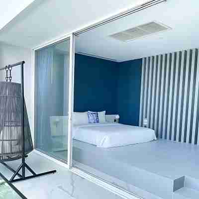 Beachfront Cha-am Luxury 7BR Pool Villa - VVH27 Rooms