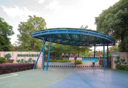 루이리 호텔 로비