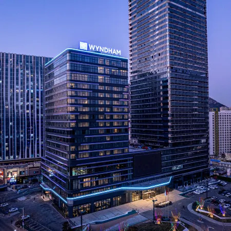 Wyndham Dalian Jinpu
