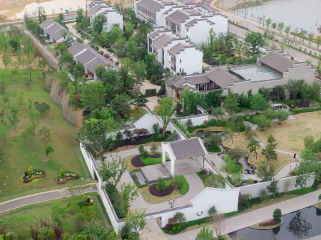 HU CHENG YALUX Poyang Отели в г. Поянху