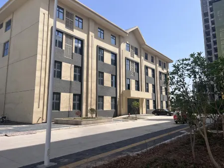 Zhulin Jingshe Hotel