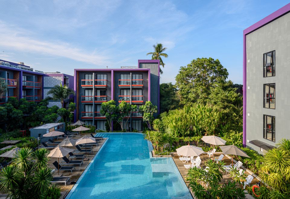 4. Holiday ..
