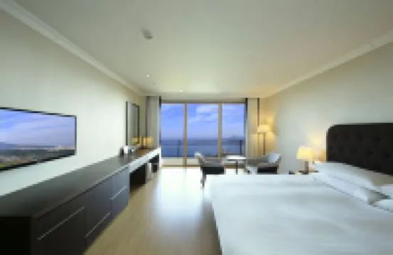 Jeju Booyoung Hotel Hotels near Jungmun Beach