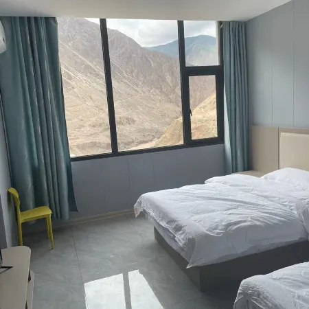 Markam Meixin Hotel
