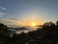 荷棲雲舍 - 山景