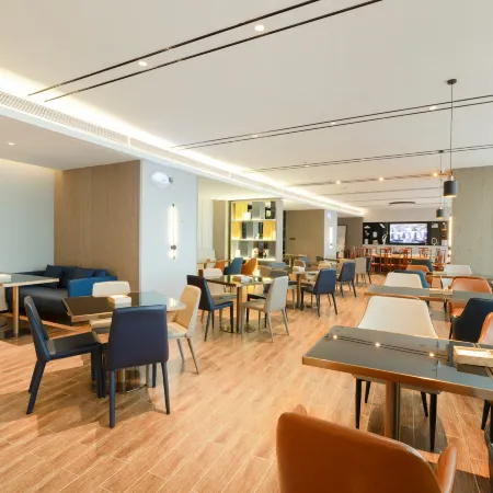 Echarm Hotel (Laibin Beizhan Zhenghe Pedestrian Street)