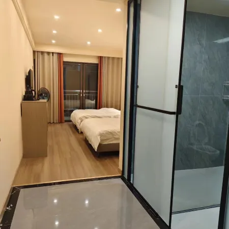 Chishui Swan Castle Miao Family Hotel