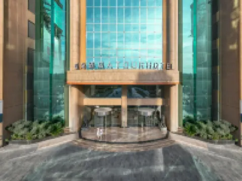 武漢江漢路步行街高空江景亞朵飯店 武漢住宿飯店