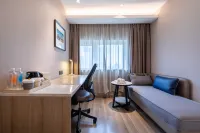 天津五大道小白樓地下鉄駅アトゥールホテル