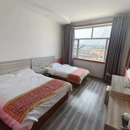 Jade Dragon Hotel (Zhenhua West Street Branch)