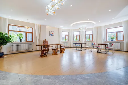 YI YU Hotel Отели рядом с достопримечательностью «Hulunbuir Ancient City»