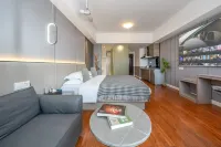 Manfei Theme Apartment Hotel (Chengzhong Wanda Plaza)