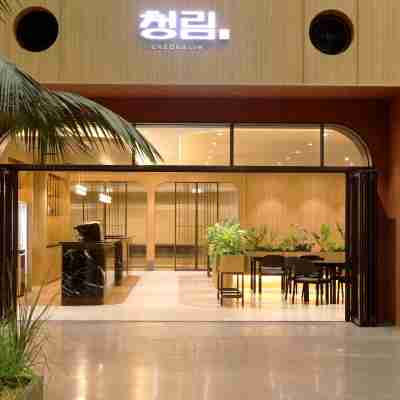 鳳凰飯店-平昌 Hotel Exterior