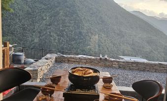 Starry Cloud Lodge (Siguniang Mountain Branch)