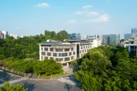 Starway Hotel (Guangzhou Luogang Wanda Plaza) Hotels near Xiangxuecheng Shopping Centre