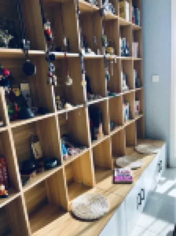 LinzhiJu Youth Hostel