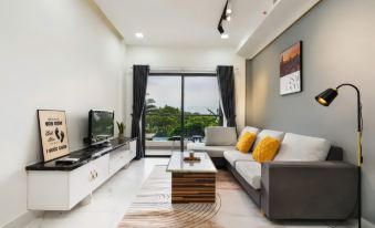 The Everich Infinity - China Town Apartment