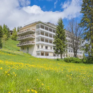 Davos Youth Hostel